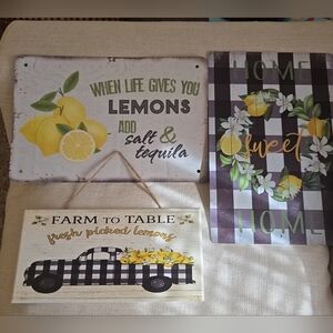 Lemon Themed Decorative Sign & Clock Set